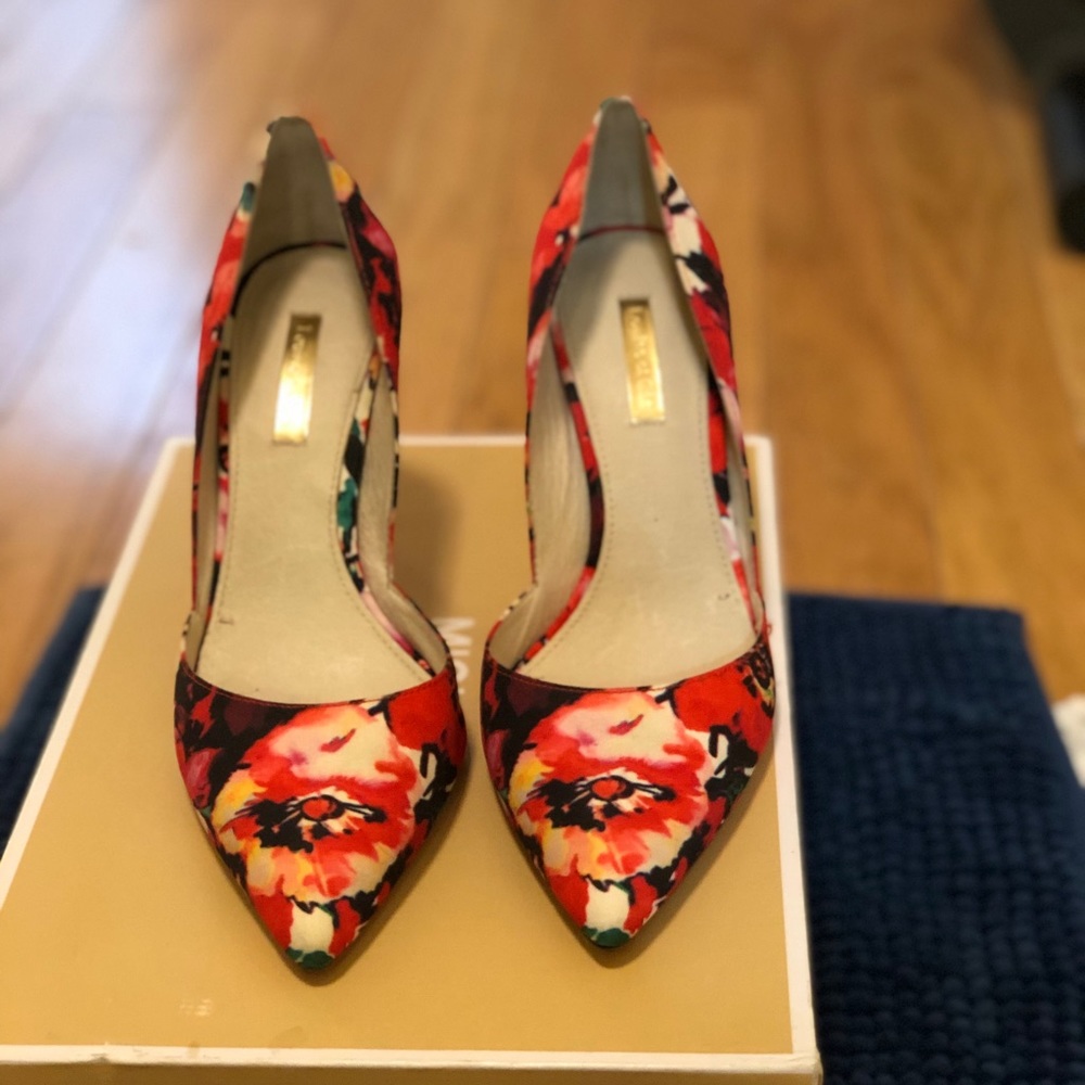 Louise et Cie size 8.5